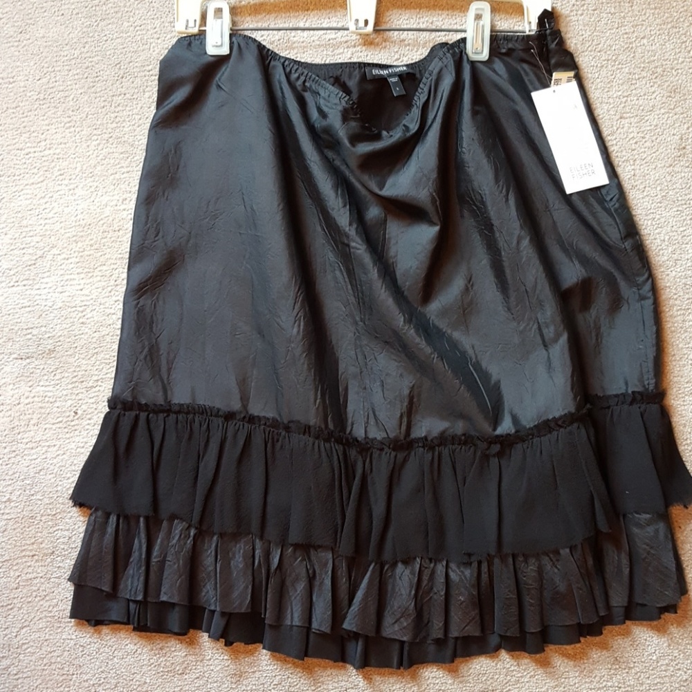 EILEEN FISHER  Silk skirt